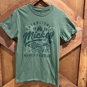 Green Mickey Mouse Graphic T-Shirt size S smoke free home